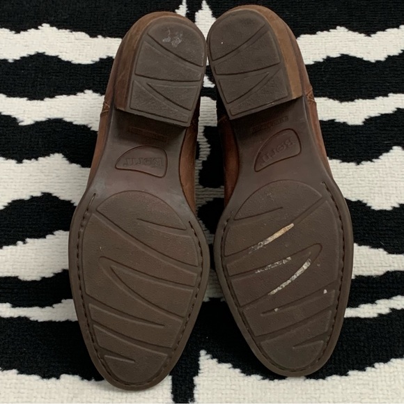 BORN SACRAMENTO Stacked Heel Leather Bootie Size 7.5 - Picture 9 of 13